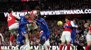 جون أوبي ميكيل يتهم أرسنال بمحاولة الغش للفوز بلقب الدوري الإنجليزي الممتاز